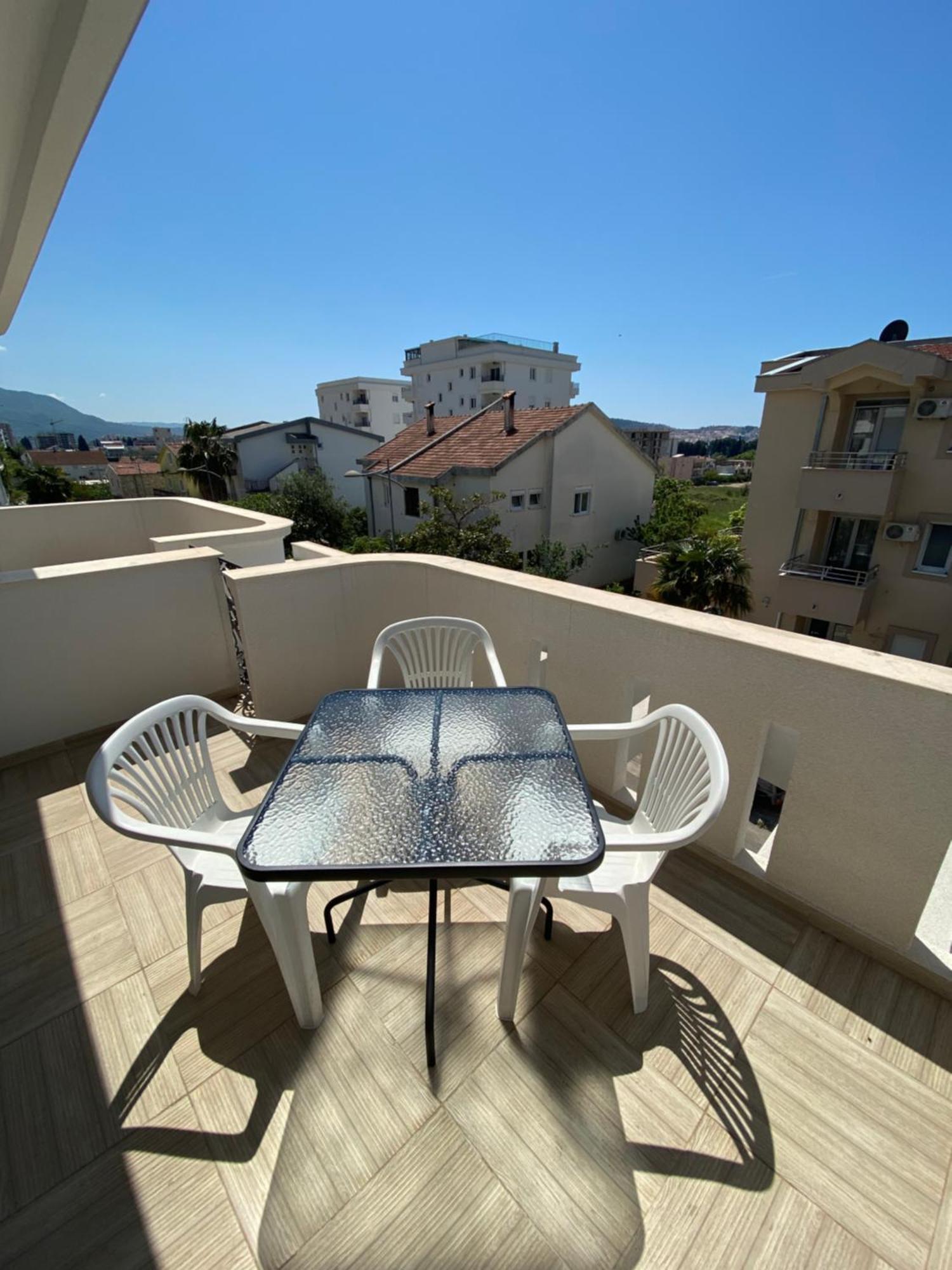 Guesthouse Civovic Бар Екстериор снимка